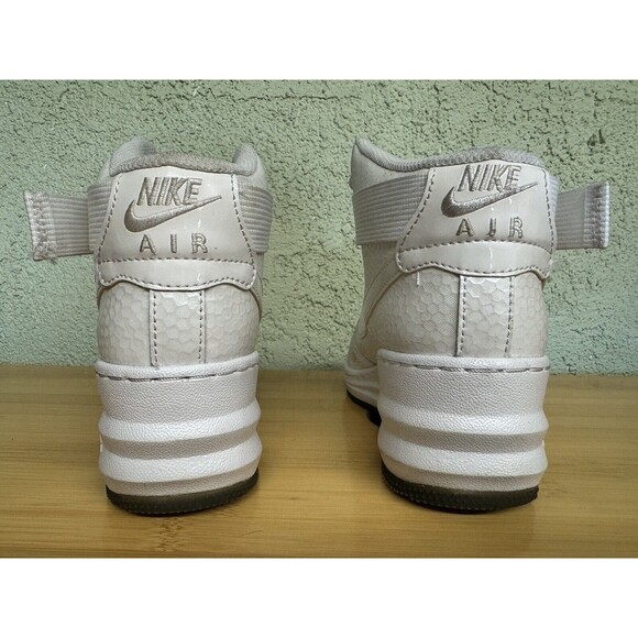 Size 7.5 - Nike Lunar Force 1 Sky Premium High Triple White W 654850-101 - Picture 6 of 12